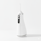 جهاز ري فموي محمول للأسنان واللثة