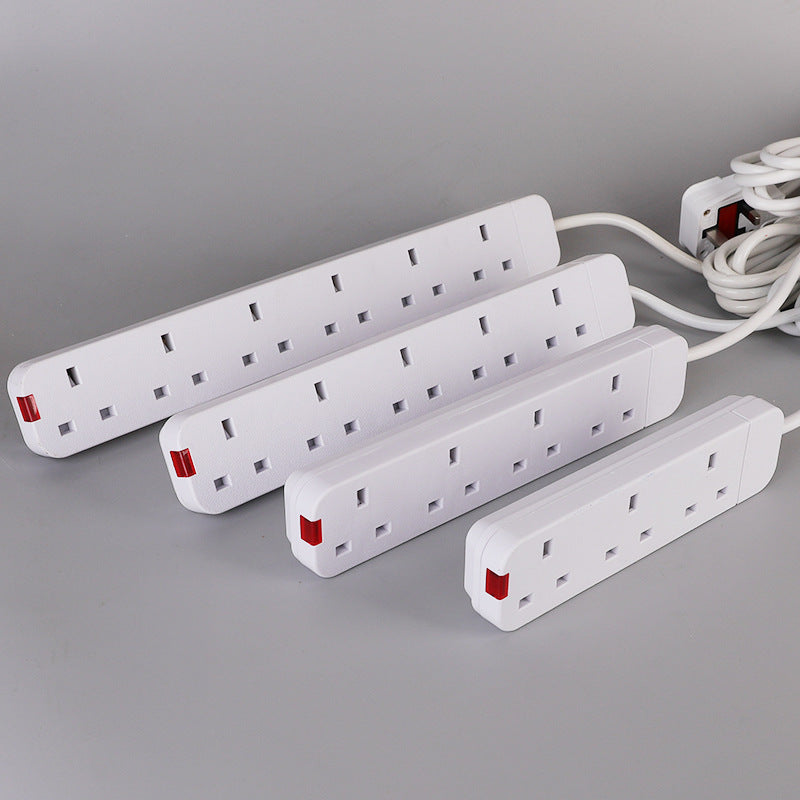 شريط طاقة بريطاني مزود بمنافذ USB C وA