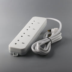 شريط طاقة بريطاني مزود بمنافذ USB C وA